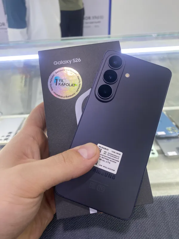 Samsung S26