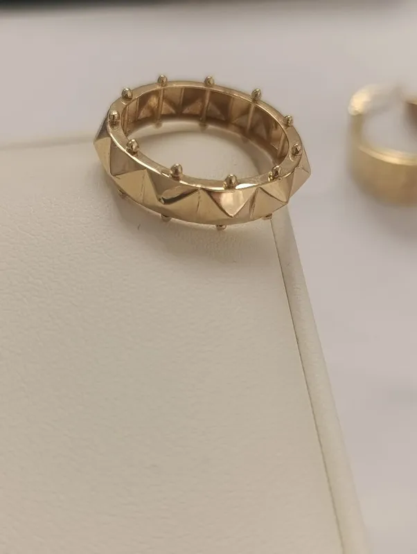 Золотое кольцо, CARTIER ,вес 2,21 проба 585, размер 18,5