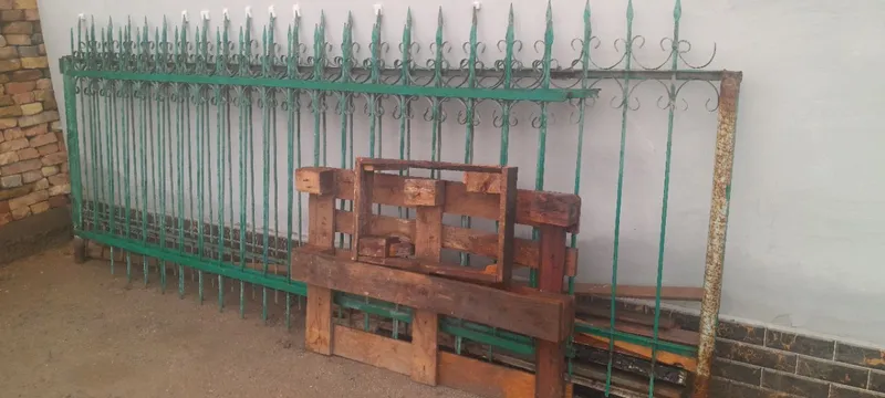 Reshotka panjara sotiladi