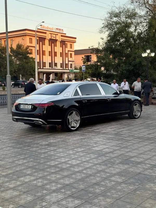Maybach 62 w223 restyling SROCHNO SOTILAD — фото 1