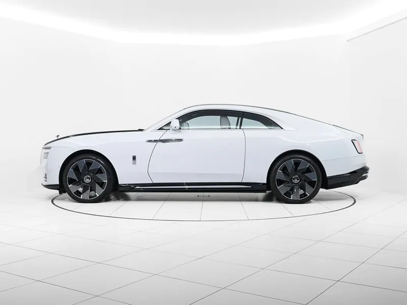 Rolls Royce Spectre 2024 new 3 Rolls Royce Spectre 2024 new 3