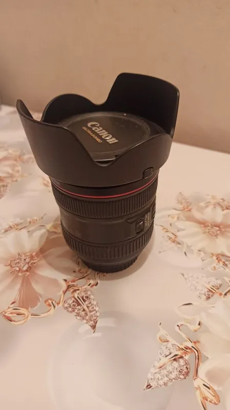 Продаю обьектив canon 24-70 3 Продаю обьектив canon 24-70 3