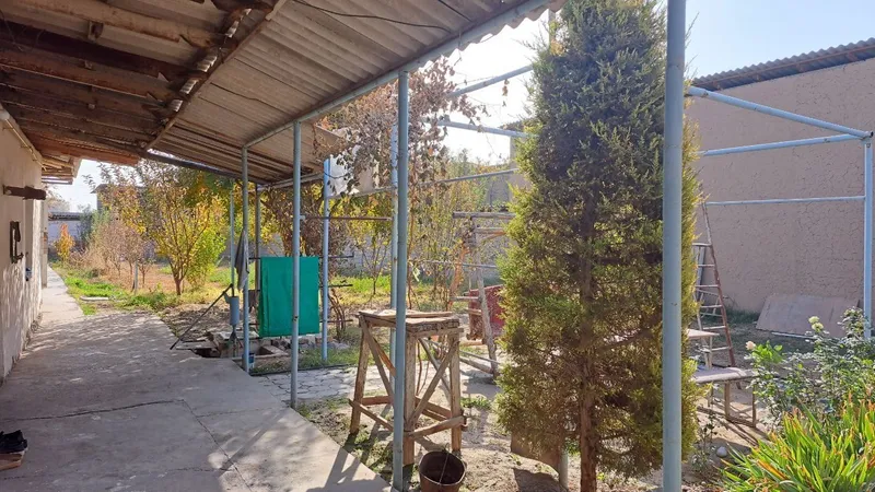 Yangiyoʻl tumani obod mahalla musoq-4ko'cha 15 uy 5