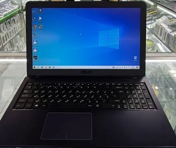 asus noutbuk 1