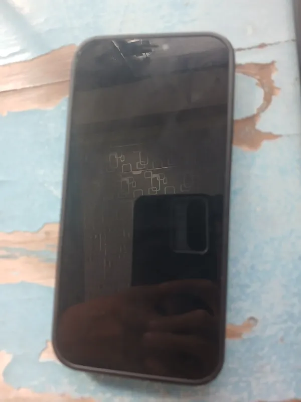 iPhone 12 Pro Max sotiladi. Holati yaxshi — фото 3