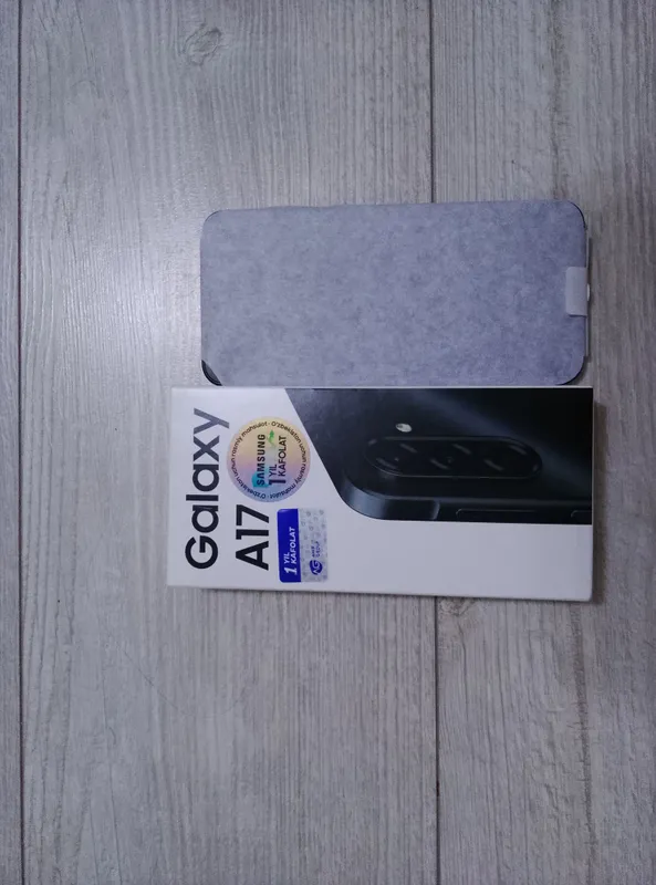 samsung galaxy a 17 3