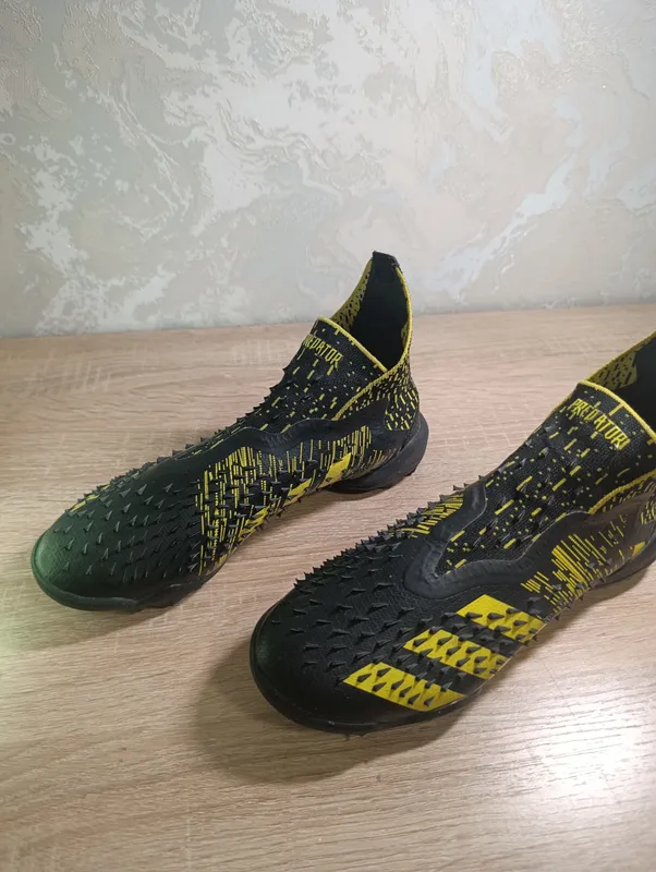 Adidas Predator сорokonojkalar 7
