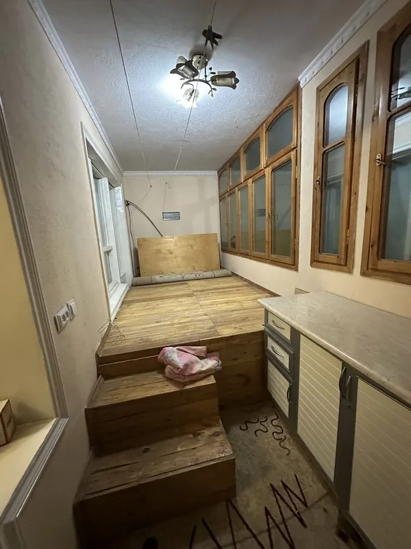 3-комнатная квартира 2- этаж. 9 мкр. Орентир 11- школа. 9 Базар. — фото 9
