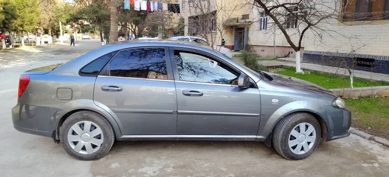 Мошина сотилади, Яхши холатда узимники , балонла Янги 15р — фото 6