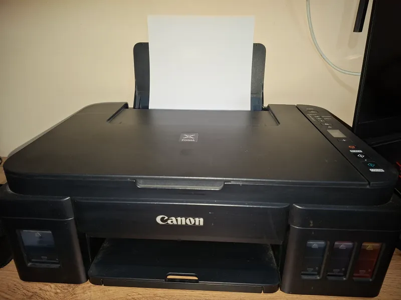 Продаётся принтер Canon 3