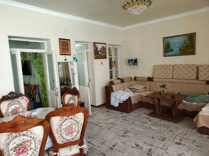 Дом возле гостиницы "Камила" г.Навои — фото 9