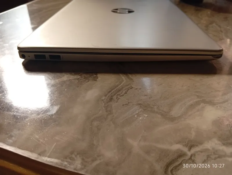 HP i3 6