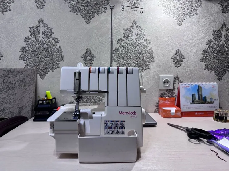 Швейная машинка Janome Marrylock 2 Швейная машинка Janome Marrylock 2