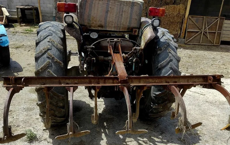 T28 traktor zor xolatda 4