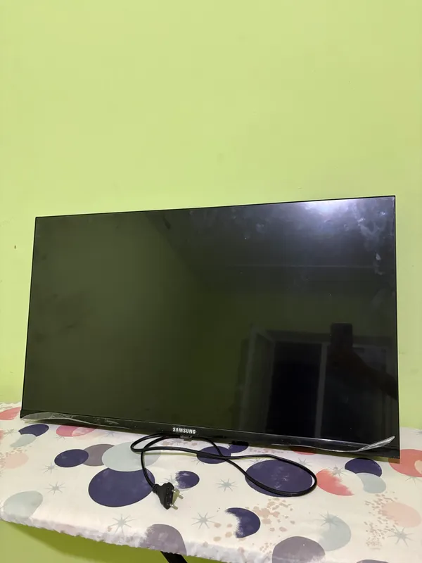 Телевизор Samsung Led 32 3