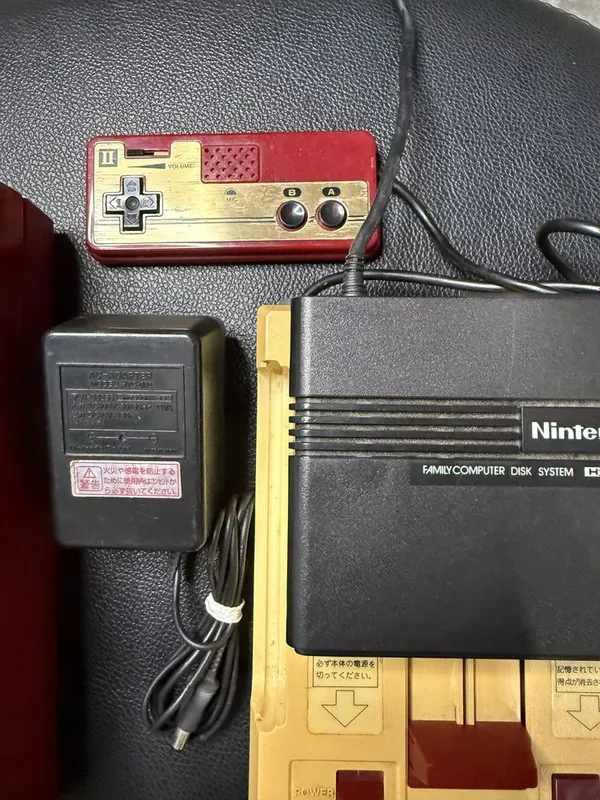 Nintendo Famicom + Disk system 2 Nintendo Famicom + Disk system 2