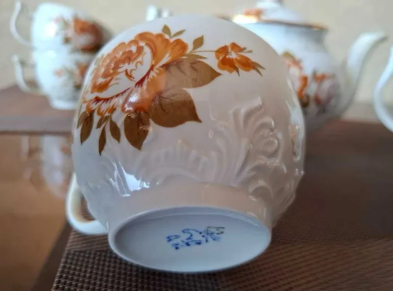SSSR davridagi «Verbılki» zavodining chinni choy servisi. 3