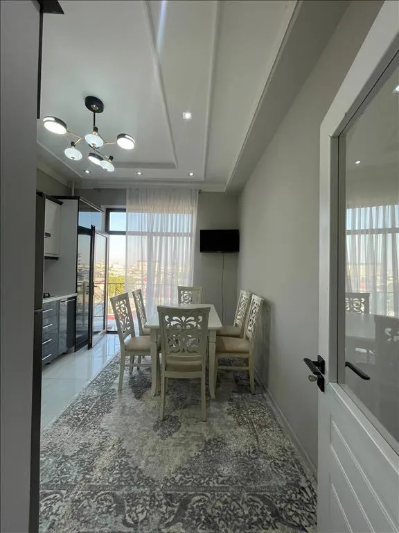 2-комнатная квартира, 63 м², 3/4 этаж (вторичка) — Шайхантахурский район 7