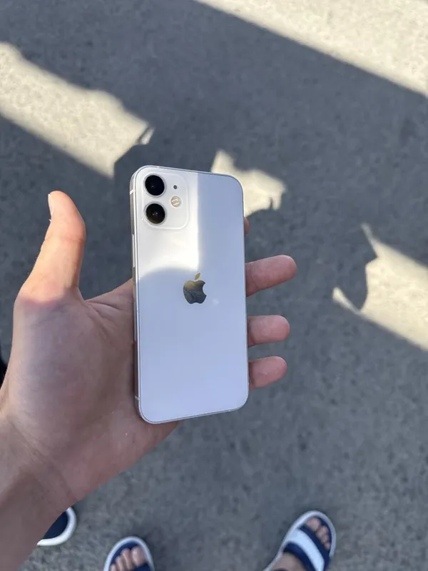 iPhone 12 mini ochilmagan 155$ srochna !