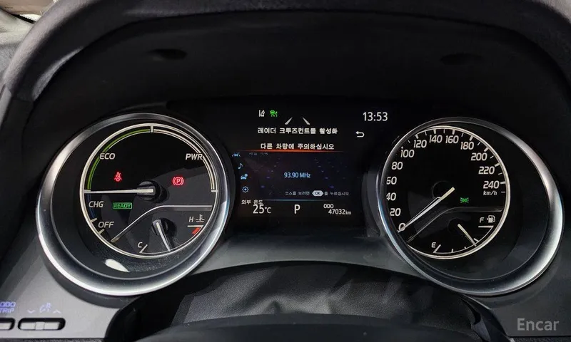 Toyota Camry 2.5 LE Hybrid 5