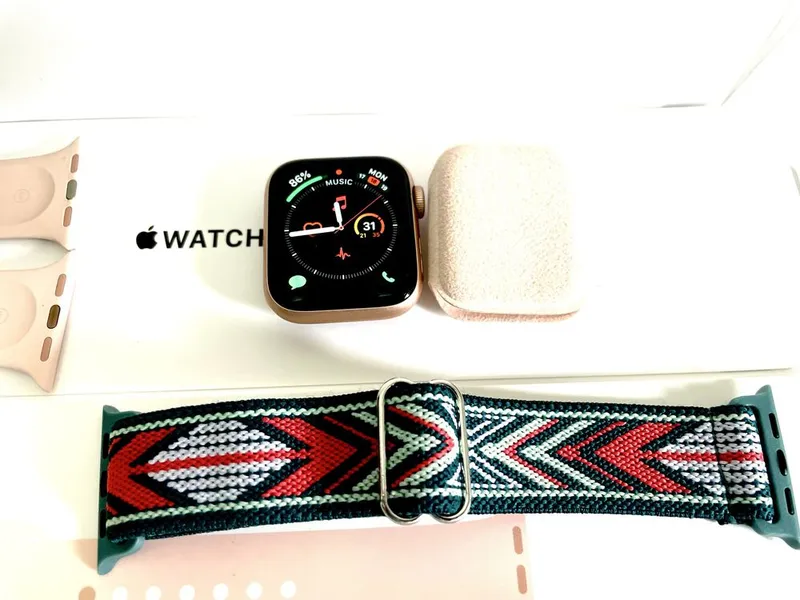 Apple Watch Series 4 GPS