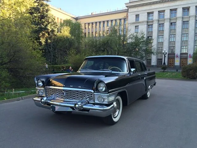 Срочно Чайка ГАЗ 13 продам 1 Срочно Чайка ГАЗ 13 продам 1