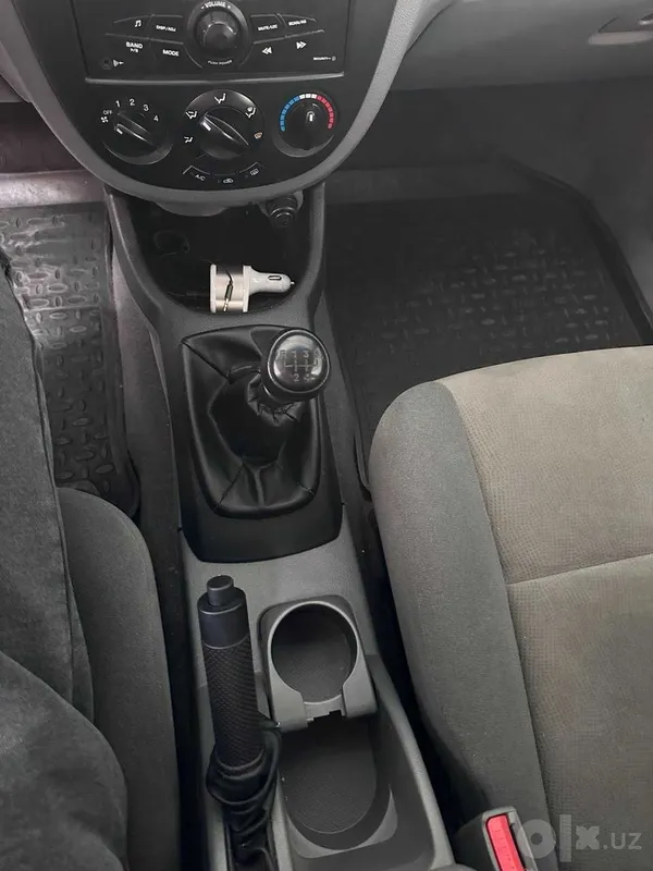 Chevrolet Gentra 2017, mexanika, 45000 km 5 Chevrolet Gentra 2017, mexanika, 45000 km 5
