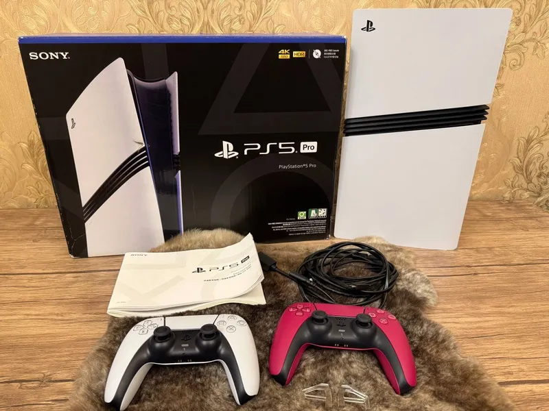 Playstation 5 pro 2tb 2 жойстика 1
