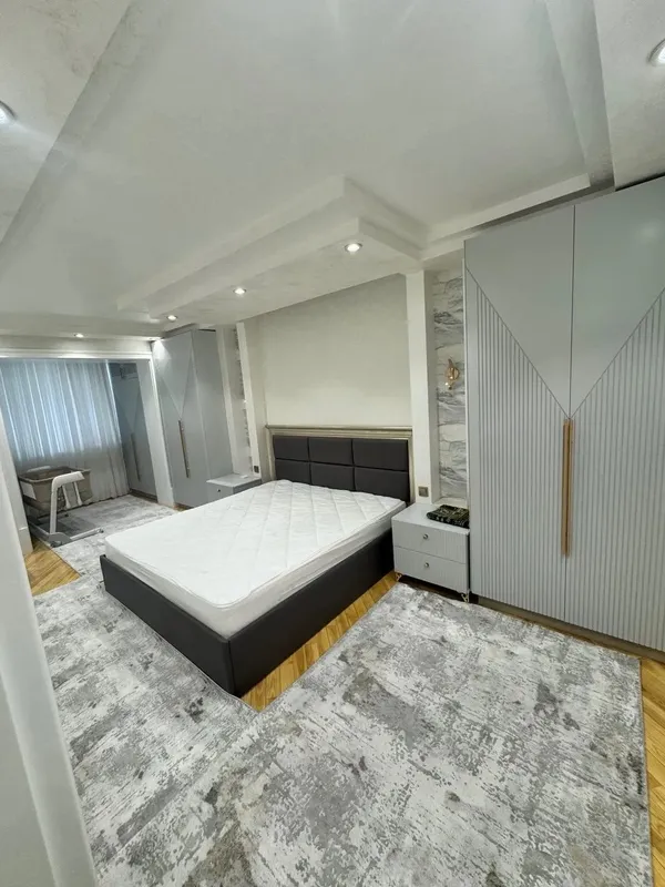 Продаётся 4-комнатная квартира, 230 м², евроремонт, с мебелью и техникой (Чиланзар, метро Хамза) 4