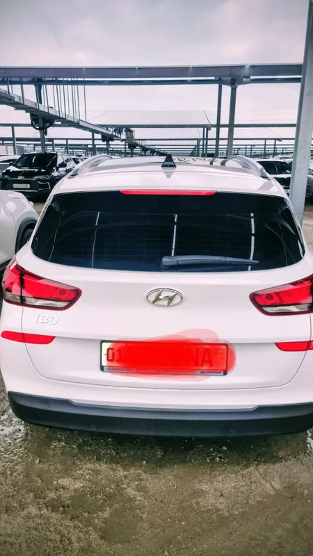 Продаю Hyundai год 2022 свой — фото 1