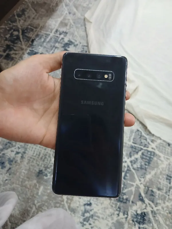 samsung S10+ 1 samsung S10+ 1