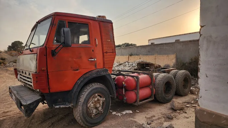 Kamaz tegach 1990 yil