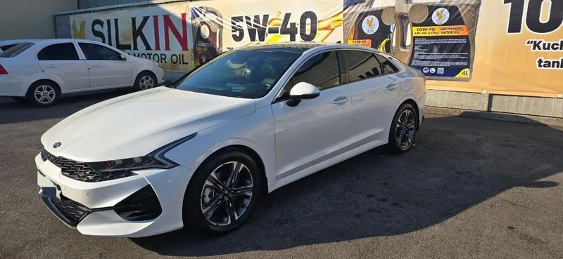 Продается своя KIA K5 GT-Line машина ухоженная с нуля ездил сам!