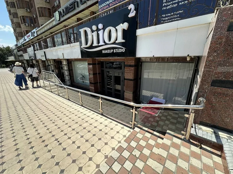 S-5 nejiloe birinchi liniya 350m2 euro remont uzoq mudatli arendator 1