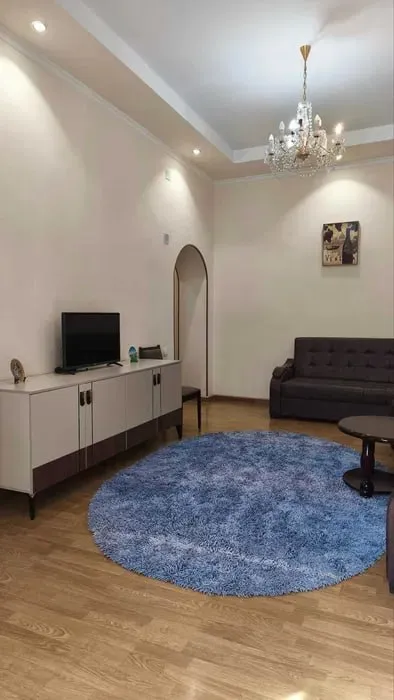 Аренда квартиры, 2 комнаты, Мирабадский район 1