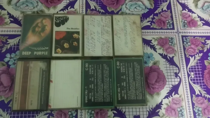 Turli audiokassetalarni arzon sotaman 2 Turli audiokassetalarni arzon sotaman 2