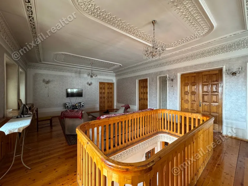 Продается 2-этажный дом, гостиница Россия, 9,3 сот — фото 2