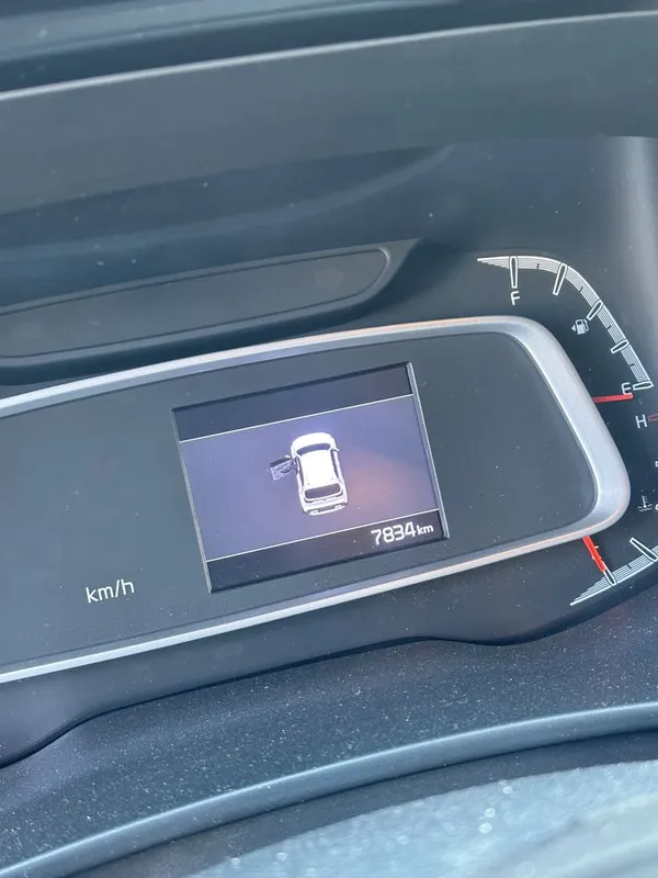 Kia Sonet 2025y Sotiladi 7