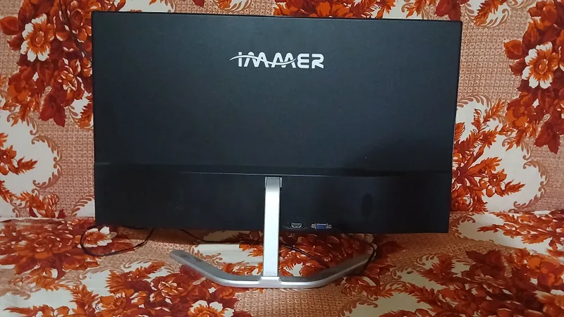 Monitor sotiladi 3