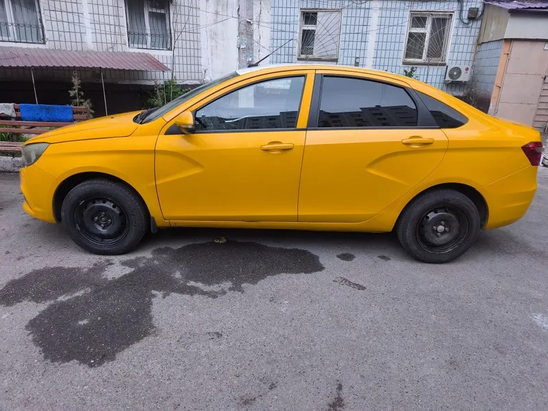 Lada Vesta 2019, первый хозяин, идеально под такси или для семьи 3 Lada Vesta 2019, первый хозяин, идеально под такси или для семьи 3