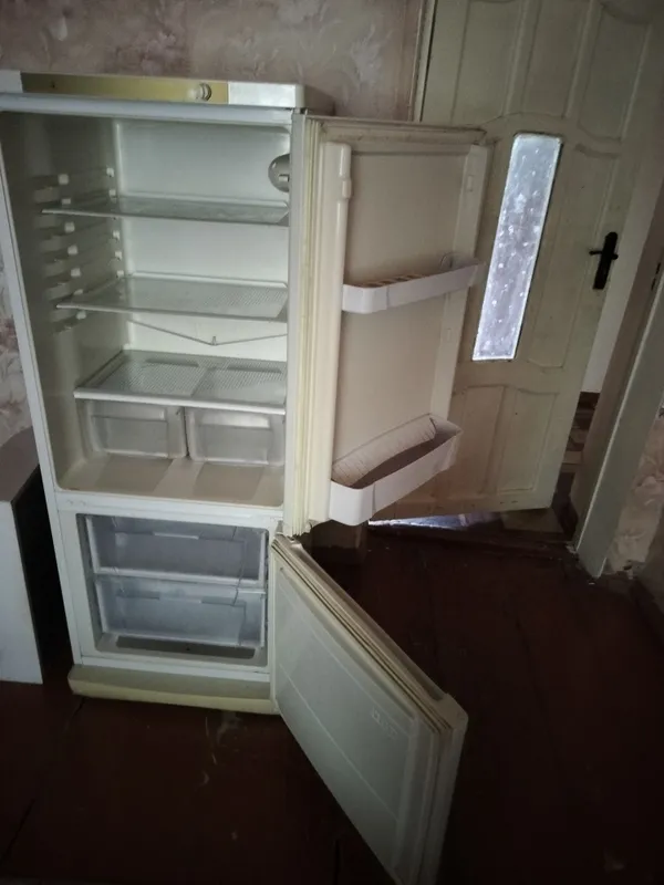 холодильник indesit — фото 1