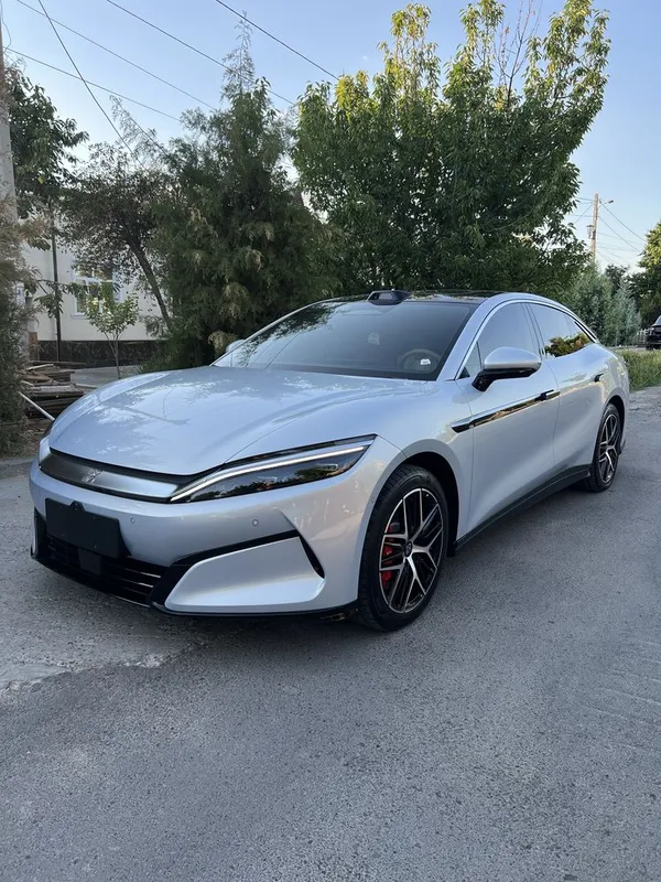 Byd Han L 2025 йил 100 га 2.7 секунд 1 Byd Han L 2025 йил 100 га 2.7 секунд 1