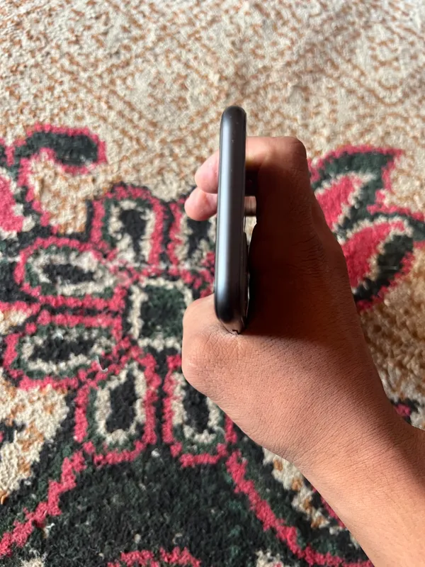 Aybi aykilotga tushgan orqa kirishka singan 6 Aybi aykilotga tushgan orqa kirishka singan 6