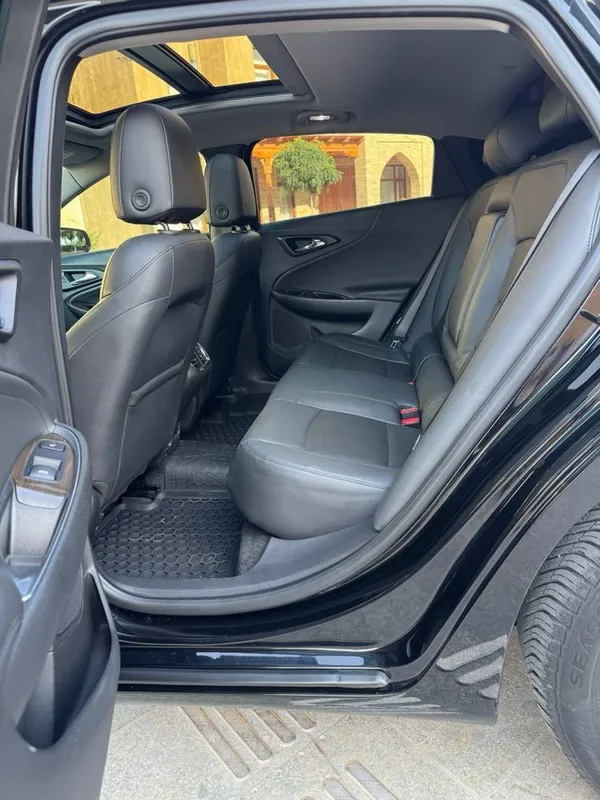 Malibu sotiladi sostoyaniye ideal 7
