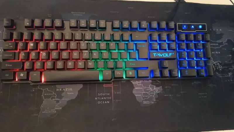 Проводная мембранная клавиатура с RGB-подсветкой 5