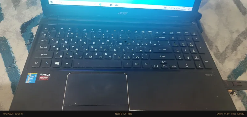 Noutbuk acer Intel core i3-4010U