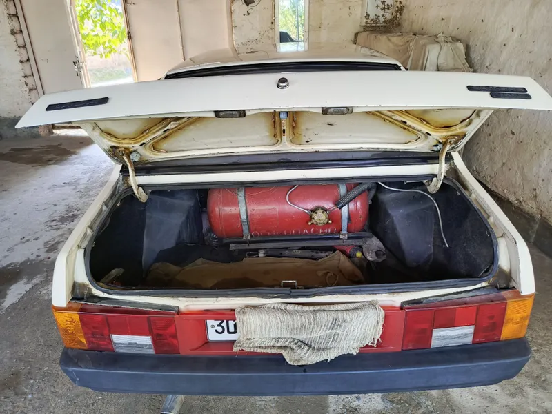 Продам авто ВАЗ 21099 5 Продам авто ВАЗ 21099 5