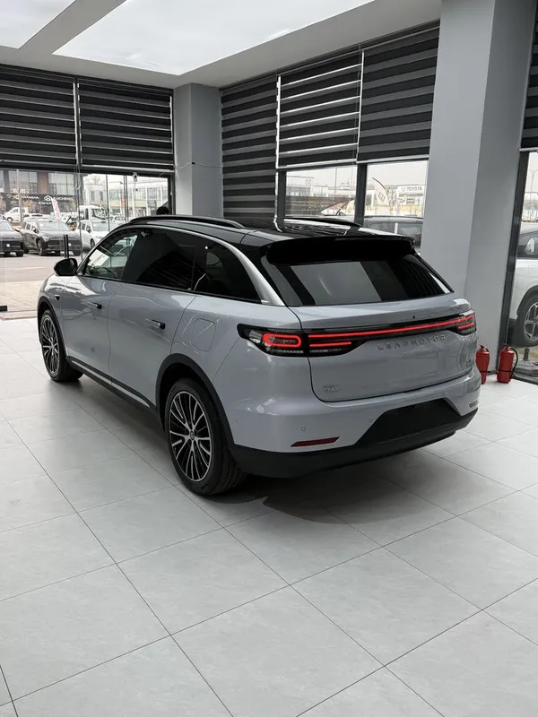 Leapmotor c11 restaling luxriy lidar 300km gibrit — фото 1