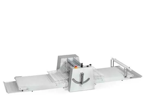 Тестораскатка 60х100 см, 2-х скоростная GGF GP-B 600/1000 Тестораскатка 60х100 см, 2-х скоростная GGF GP-B 600/1000
