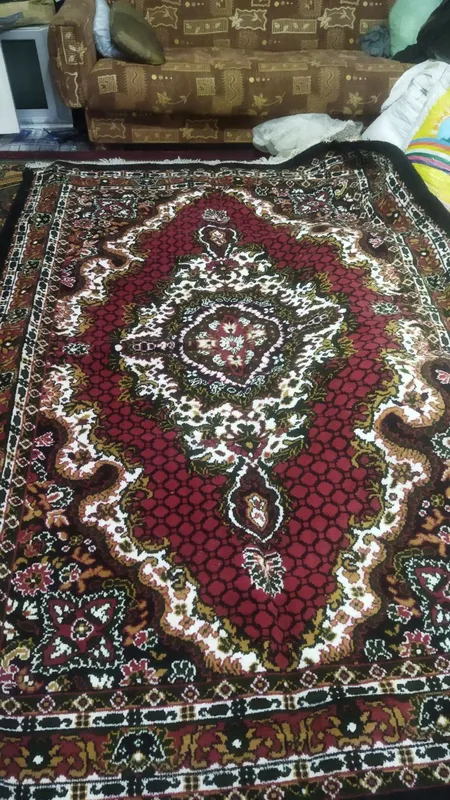 yangi gilam 3x2, 250 ming so‘m so‘rayman, yangi ko‘rpa 100 ming so‘m 1 yangi gilam 3x2, 250 ming so‘m so‘rayman, yangi ko‘rpa 100 ming so‘m 1